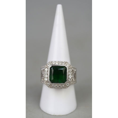 115 - Silver green stone and CZ ring