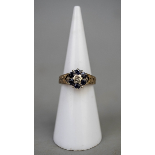 127 - 9ct gold sapphire & diamond set ring&nbsp;- Approx 3g - Size I