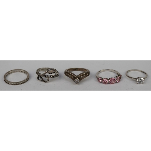 32 - 5 silver rings