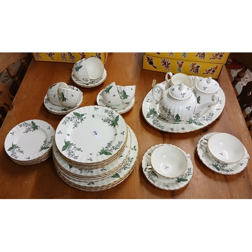 445 - Royal Worcester 6 piece setting Valencia dinner and tea service