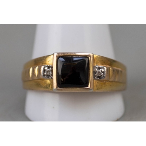 123 - Gold on silver stone set gents ring
