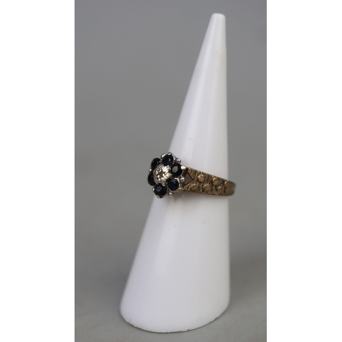 127 - 9ct gold sapphire & diamond set ring&nbsp;- Approx 3g - Size I