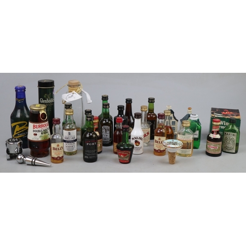 168 - Collection of miniatures