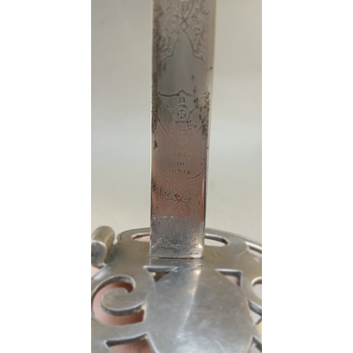 222 - 1827 pattern Indian Army officers sword, 20th C issue, 31