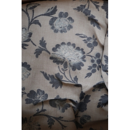 623 - Good quality curtains - 1 pair 260cmW x 136cmL, 1 pair 128cmW x 136L