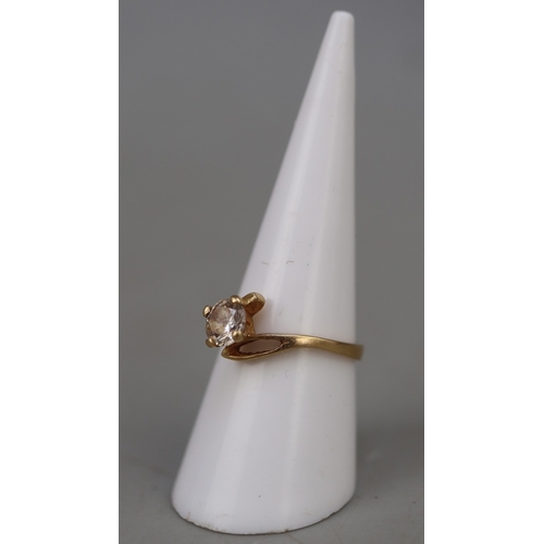 75 - 18ct gold white stone set ring - approx 3g