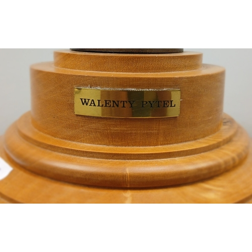 490 - Walenty Pytel Sculpture