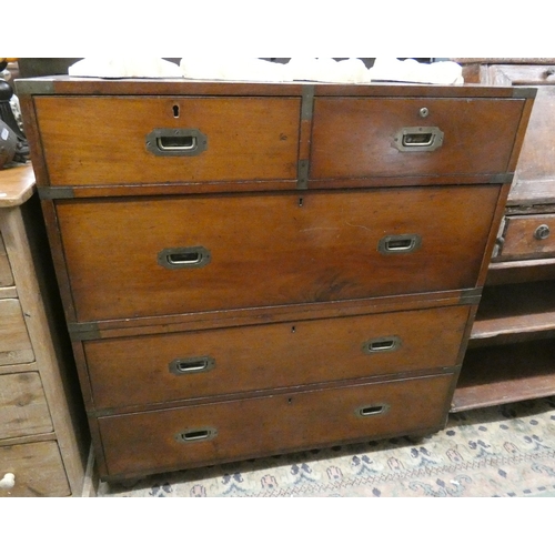 554 - 19thC Hill and Millard campaign chest of drawers - Approx size: W: 99cm D: 45cm H: 101cm