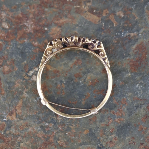 41 - 18ct gold diamond set ring with 9ct ring sizer - Approx 2.4g