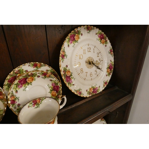539 - Royal Albert - Collection of Old Country Roses
