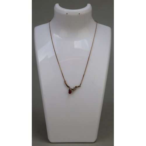 97 - 18ct gold ruby & diamond necklace - Approx 2.9g