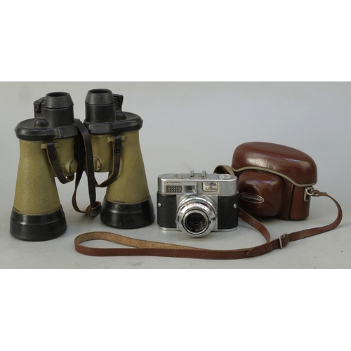 325 - Set of vintage binoculars 7X50 38719 blc together with a vintage Voigtlander camera
