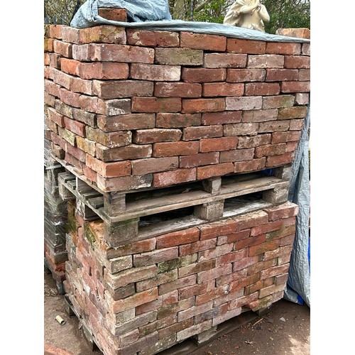 52 - Excellent quality Georgian 2.5 inch (60/65mm) handmade reclaimed bricks 350 per pallet
