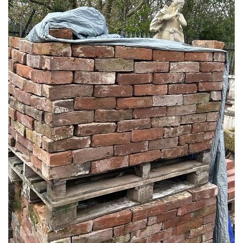 53 - Excellent quality Georgian 2.5 inch (60/65mm) handmade reclaimed bricks 350 per pallet
