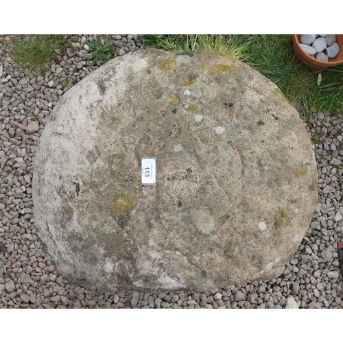 113 - Staddle stone - Approx H: 74cm