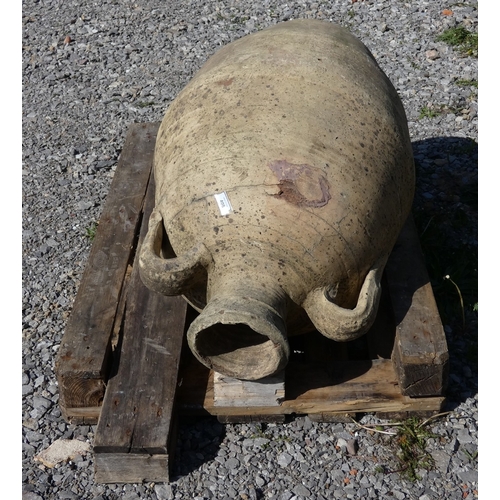 408 - Very large terracotta amphora - Approx H: 113cm