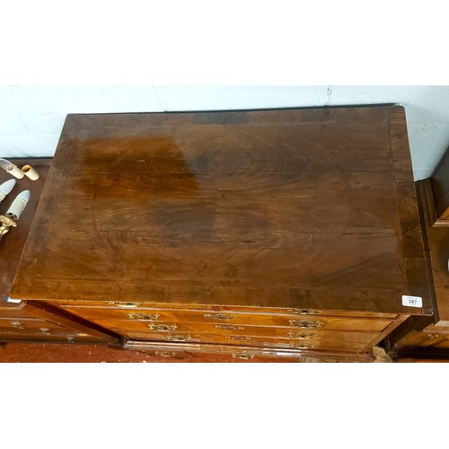 387 - Early 18th century chest of drawers on base with drawers  - Approx W:95 cm D:55 cm H:125 cm