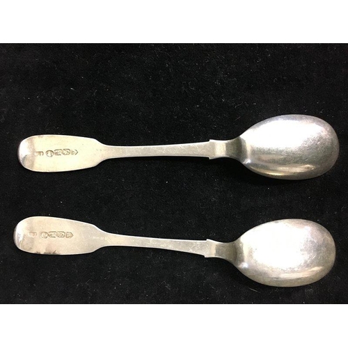 30 - A pair of Irish crested silver mustard spoons, stamped Marsh, Dublin 1866, makers mark JS, 13cm max ... 