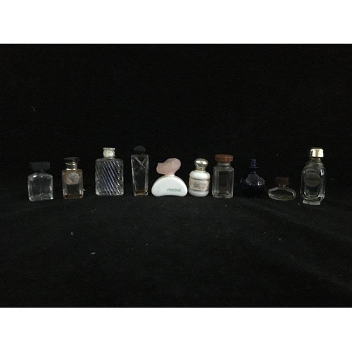 92 - A Group of miniature commercial perfume bottles - comprising: Pretexte - Lanvin, colourless glass of... 