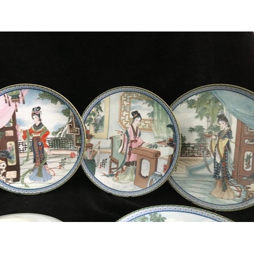 102 - Beauties of the Red Mansion, Eight Limited Edition porcelain plates designed by Zhao Humin, 1986, Pr... 