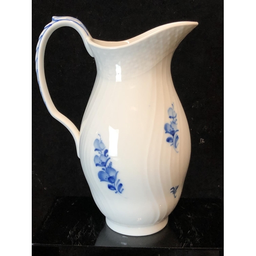 70 - Royal Copenhagen Porcelain - A table water jug, blue flower curved pattern, shape 10-1609, 19.5cm hi... 