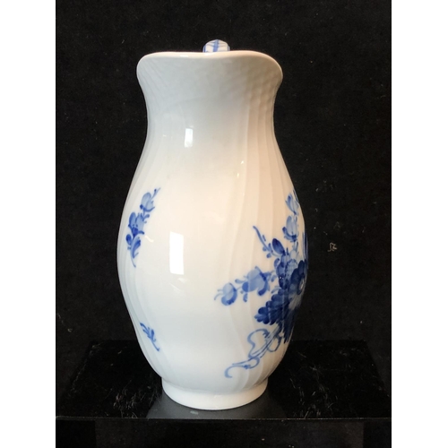 70 - Royal Copenhagen Porcelain - A table water jug, blue flower curved pattern, shape 10-1609, 19.5cm hi... 