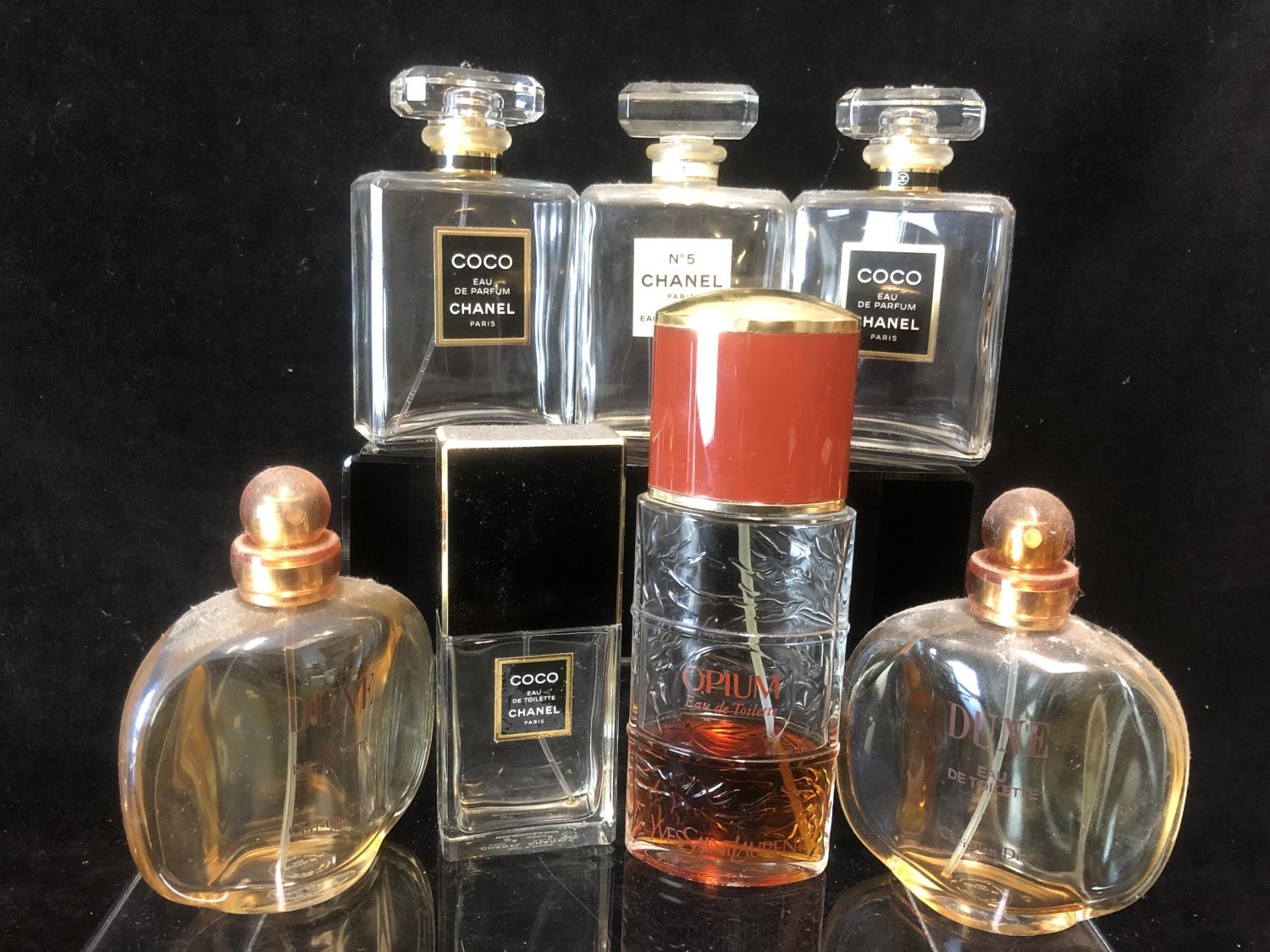 Vintage perfume bottles - Eight, comprising 2 x Coco - Chanel