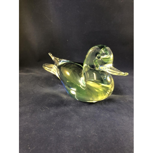 45 - V Nason & C - A glass figure of a duck, in pale blue and green cased in colourless glass, original l... 