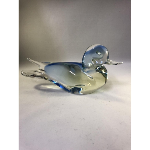 45 - V Nason & C - A glass figure of a duck, in pale blue and green cased in colourless glass, original l... 