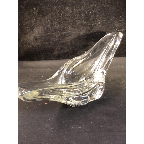 86 - Daum - a Mid- century colourless free-form glass centerpiece dish, hand etched Daum France mark to s... 