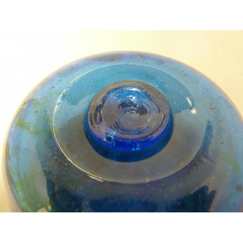 3 - Isle of Wight Glass - a Seaward colour vase, of globular form with slightly protruding rim, deep blu... 