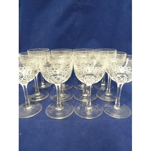 199 - English Glass - A set of 12 port wine glasses, cut and engraved with a Gothic knot border in Pugin s... 