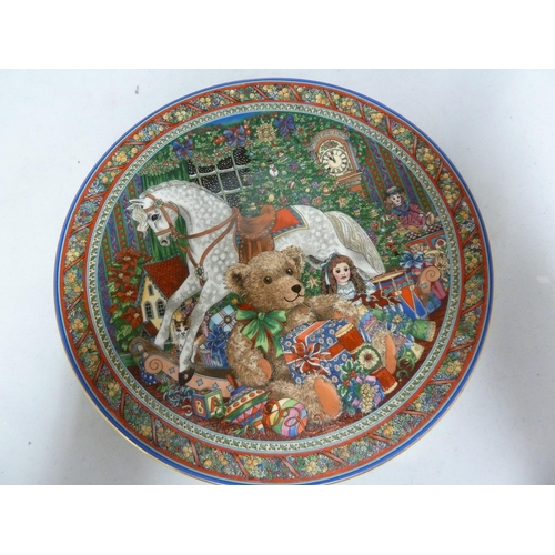 Sue Scullard for Royal Worcester porcelain- Seven Christmas Tales