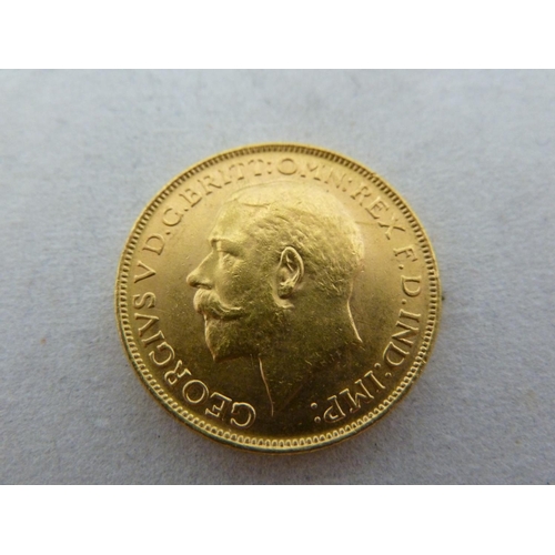 1 - A gold Sovereign coin, dated 1918, 7.98grms approx