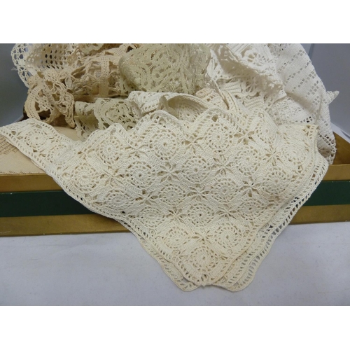 122 - A quantity of Maltese lace table linen, traycloth, coaster cloths, napkins; crochet work tablecloth ... 