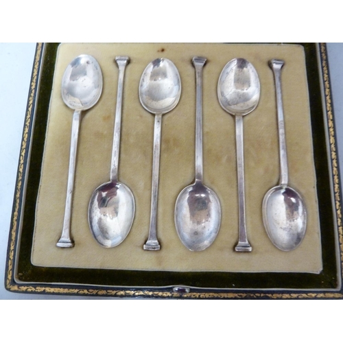 17 - A cased set of six silver  'seal' top coffee spoons, Sheffiled 1917, makers mark WB & Co for William... 