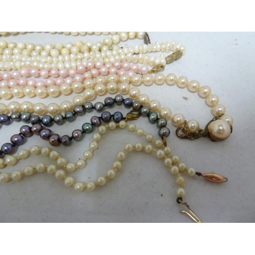 69 - Various pearl necklaces - including a freshwater necklet of small sized pearls; a 'double pearl' nec... 