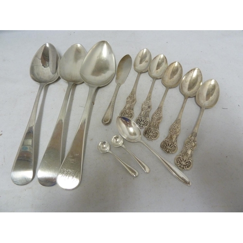 80 - Table silver, comprising: three table spoons, five teaspoons, one coffee spoon, two salt spoons, and... 