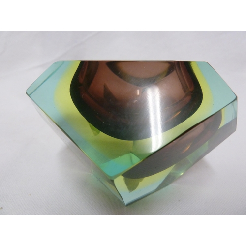 51 - A Vintage Murano glass Sommerso bowl in the style of Mandruzzato, the facetted glass bowl of square ... 