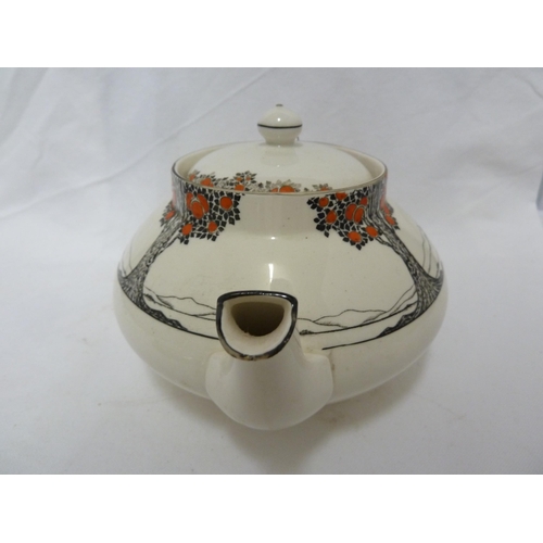 82 - A Crown Ducal Ware Orange tree pattern part tea set, comprising: Teapot, cover and stand; six cups, ... 