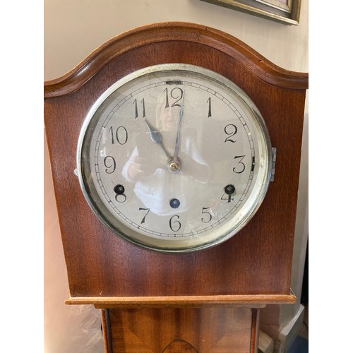 135 - A Bravington's Limited grandmother clock, original paper lable, mahogany finish, pendulum and key135... 