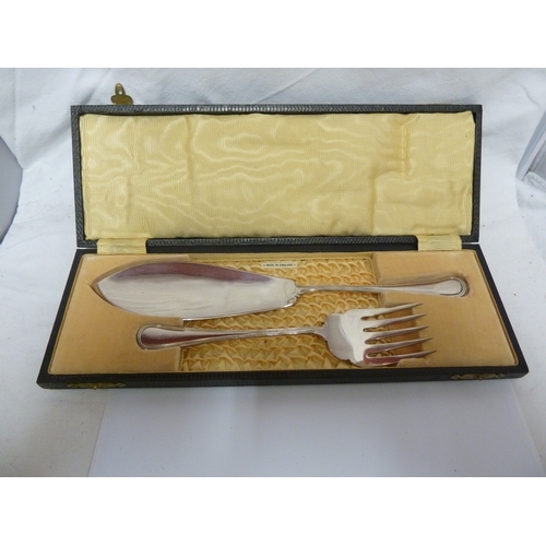 20 - Various silver plated cutlery, boxed; including a Viners Kings Pattern set (qty)