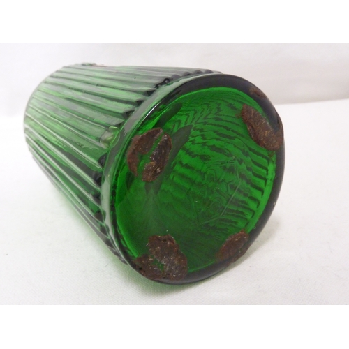 173 - A Green glass pharmacy bottle, labelled ACID: OXALIC, 19.5 cm high.