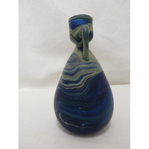 130 - Lorenzo Radi for Salviati - a chalcedony glass vase, after the antique, 15 cm high approx.