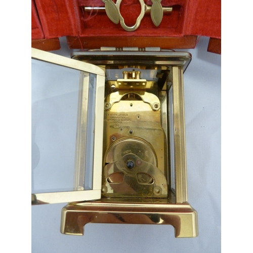 72 - A Modern Bayard Carriage clock; display case; and key, case 18.7 cm max. (3)