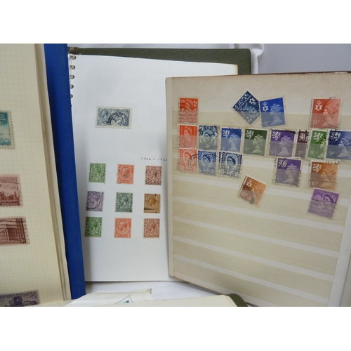 87 - A collection of stamps in albums (qty)