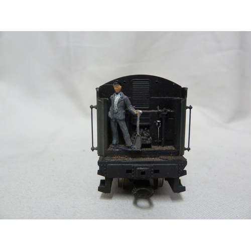 145 - Model Train and Railway Interest - a Bachmann 00 gauge Quicksilver Engine, numbered 60015 in dark gr... 