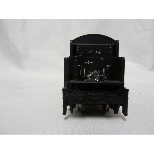 212 - Model Train and Railway Interest - a Hornby 00 gauge Engine, numbered 92192, in black livery; and a ... 