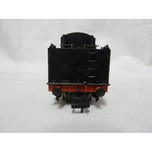 212 - Model Train and Railway Interest - a Hornby 00 gauge Engine, numbered 92192, in black livery; and a ... 