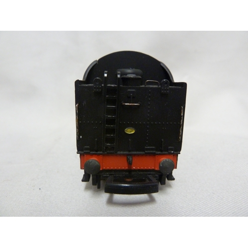 171 - Model Train and Railway Interest - a Hornby 00 gauge Engine, numbered 92166,  in black livery with s... 